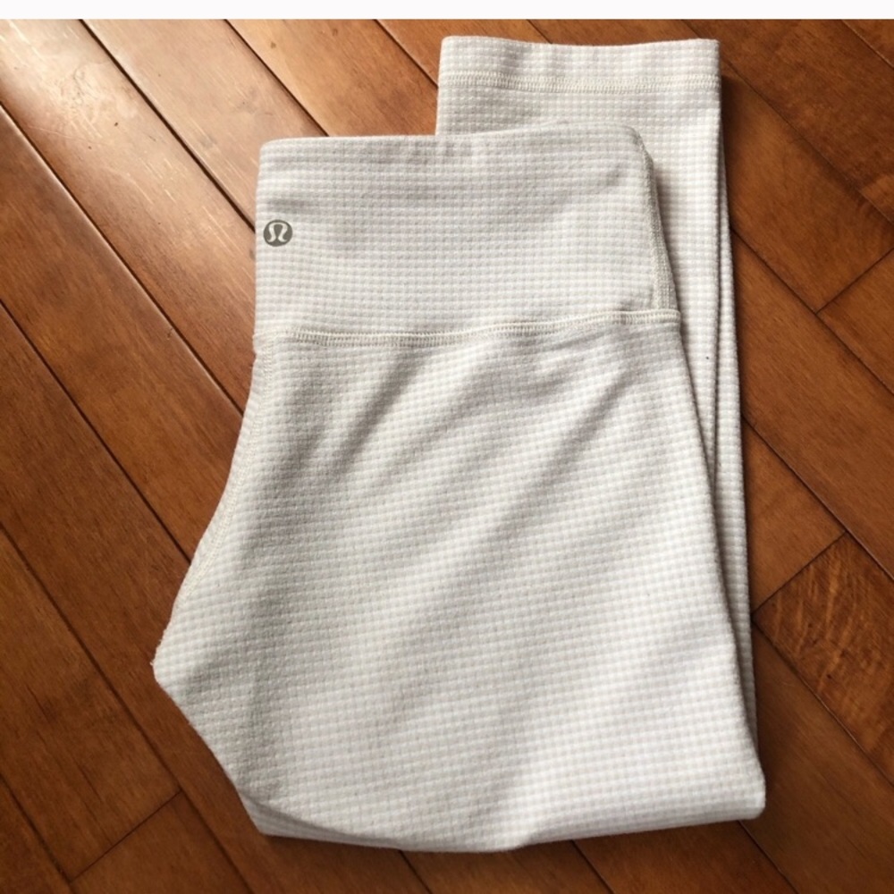 Lululemon gingham Dune/White sz10 WunderUnder crop